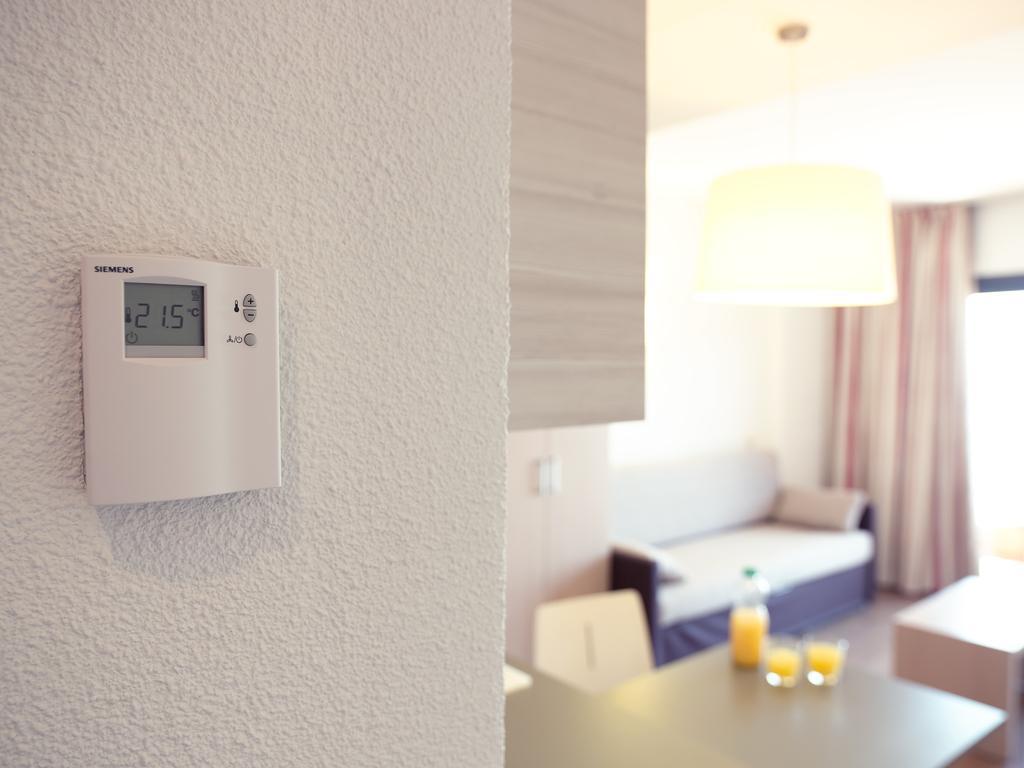 Almirall Apartaments Λορέτ Ντε Μαρ Εξωτερικό φωτογραφία
